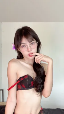 รูปโปรไฟล์ ดาว OnlyFans ไทย kissmesofia